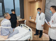 六旬大爷发现胸部肿块，一查竟是乳腺癌